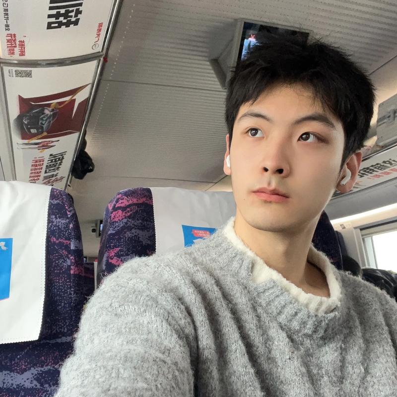手机自拍怎么拍好看男生图3